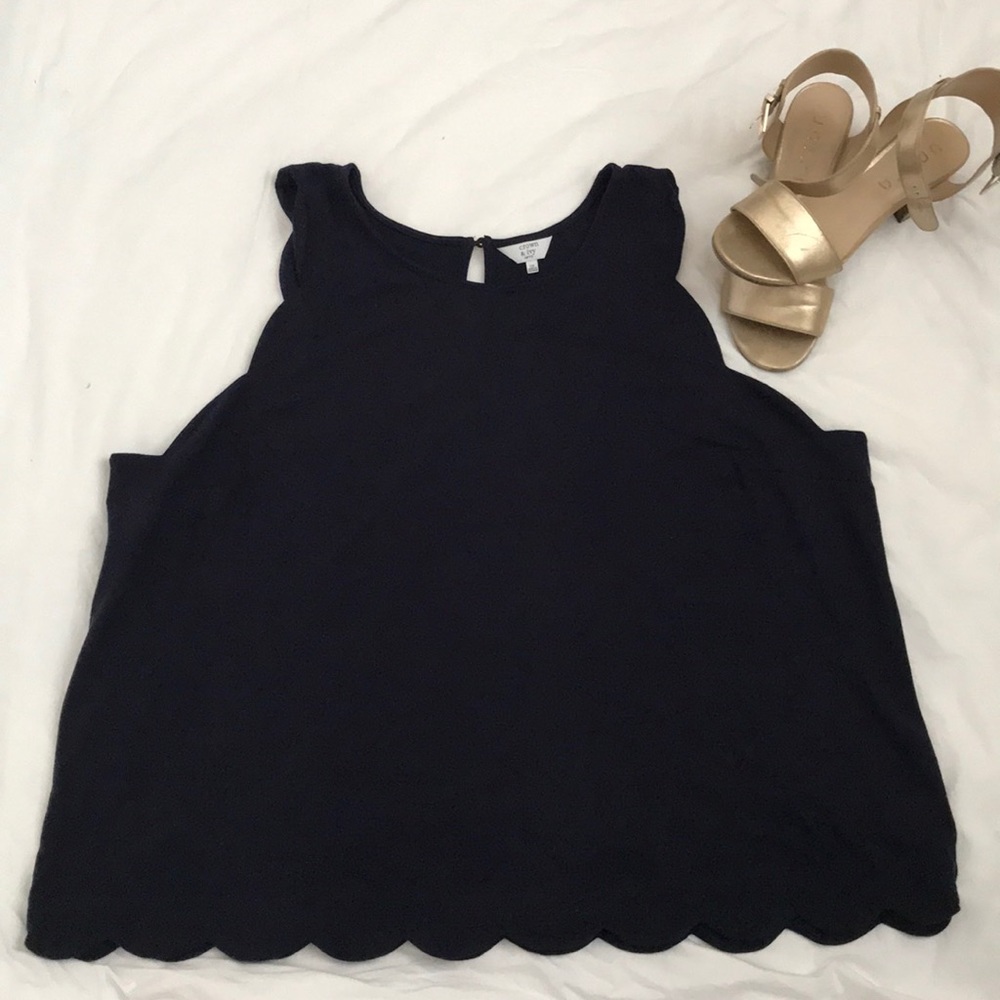 Scalloped Sleeveless Top in Navy